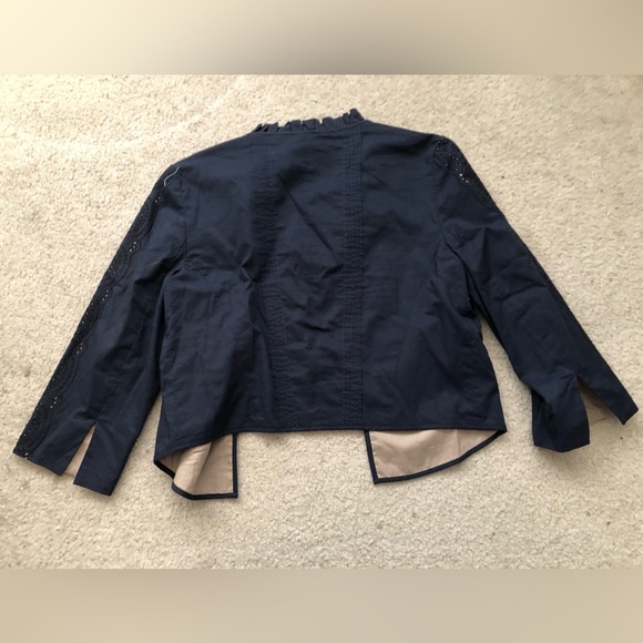 Loft size 4 navy half jacket - Picture 5 of 6